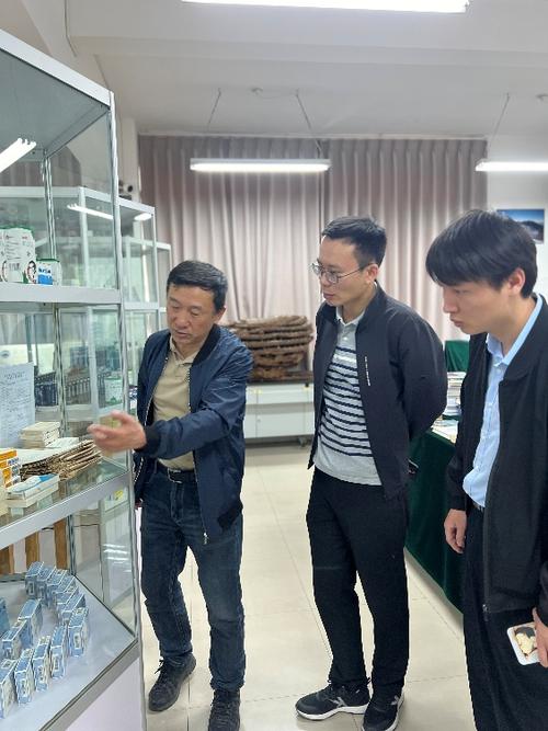 医学院师生赴大理大学,云南大学开展学术交流活动